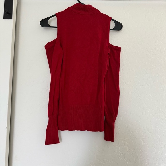 Cache Women Red Turtleneck Cold Shoulder Cutout Long Sleeve Sweater Winter Knit - Picture 2 of 3
